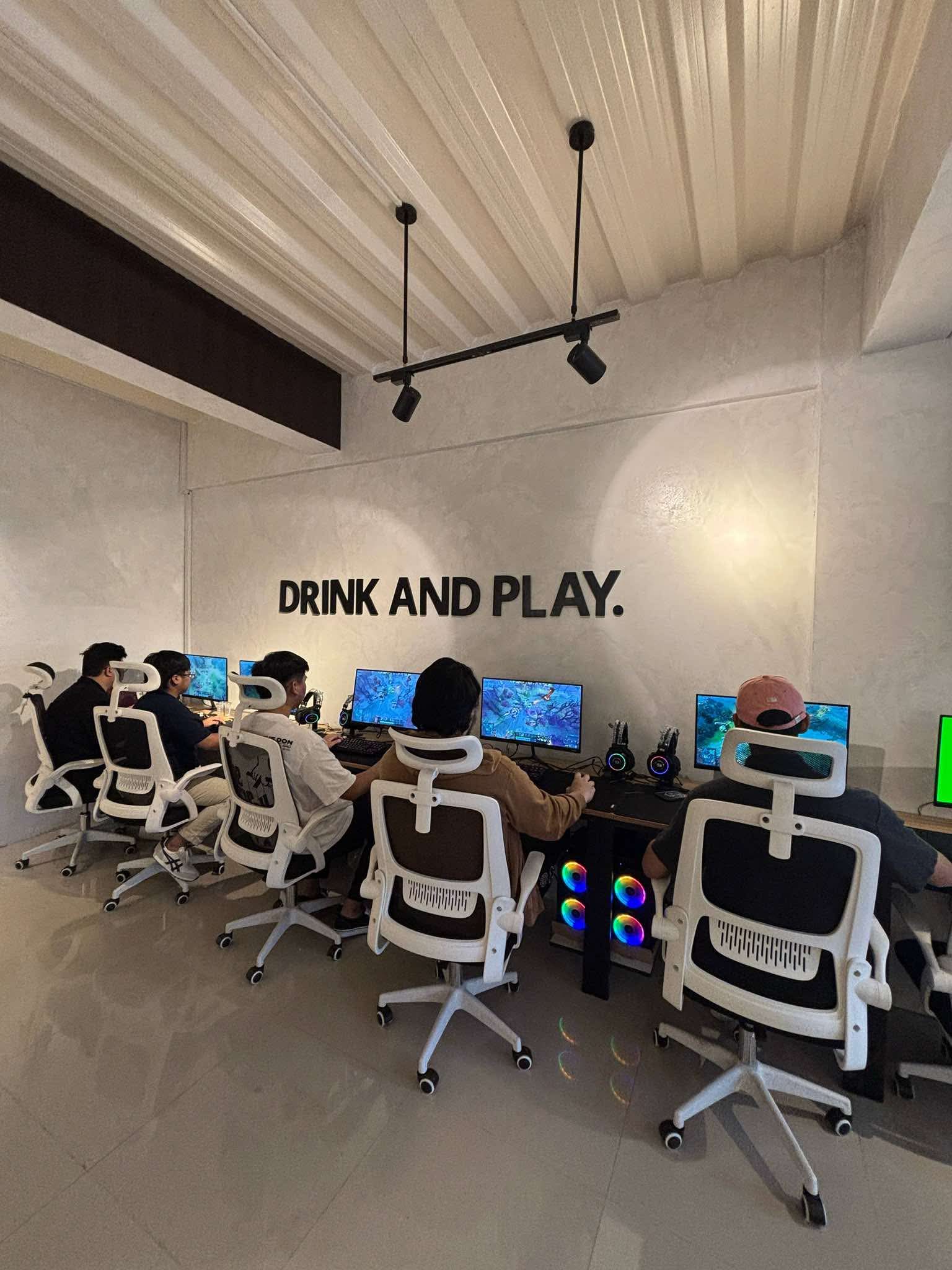 Comffee Internet Cafe SJDM